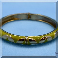 J30. Lime green and goldtone hinged banglle bracelet - $6